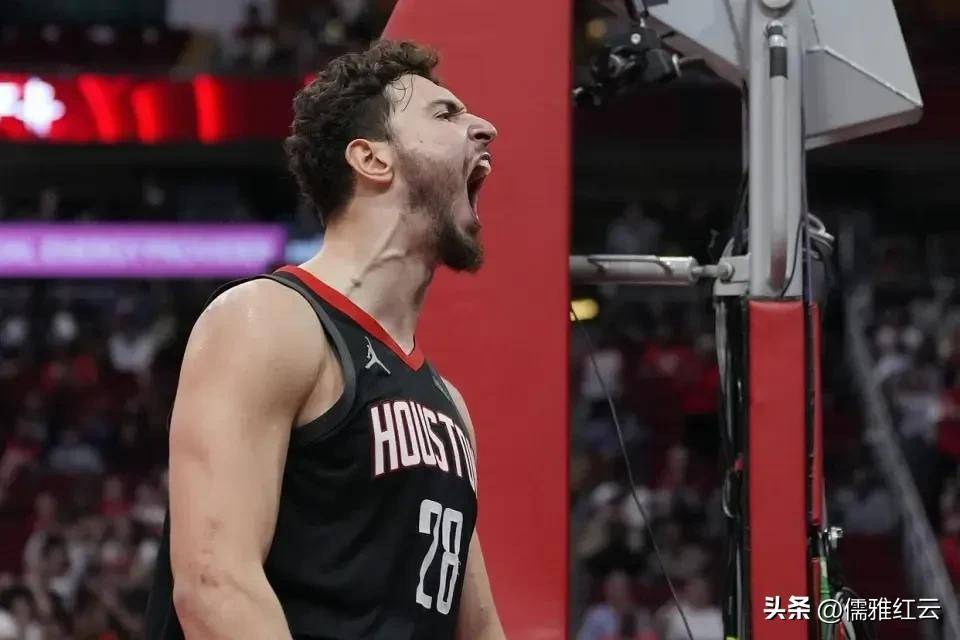 立陶宛男篮强势雄鹿,拉塞尔爆发神勇 立陶宛男篮强势雄鹿,拉塞尔爆发神勇